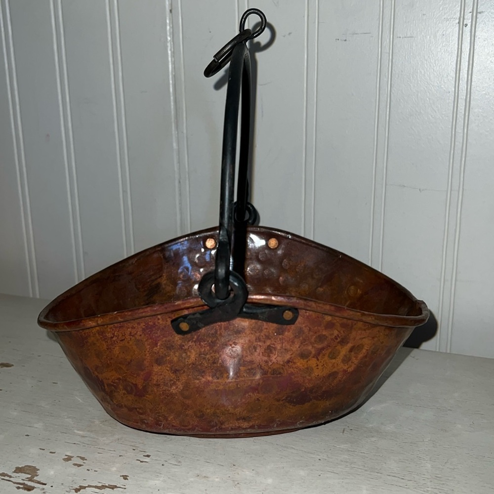 Vintage Estate handmade Hammered copper iron forged handle hanging basket